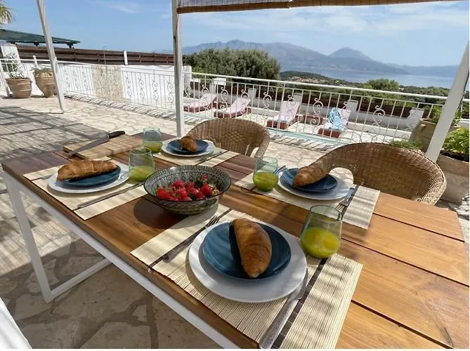 Hestia's House * Κατομέρι